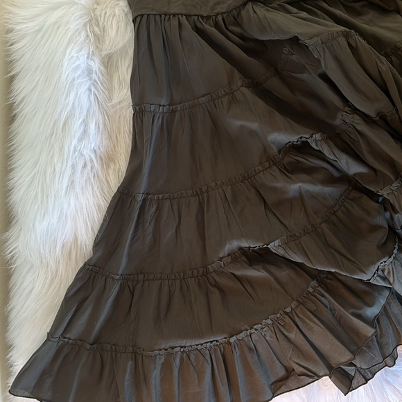 Trend-a-Porter - Cute Black Tiered Ruffled Skirt - Picture 6 of 11